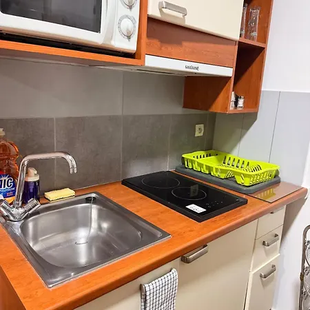 En Pierre Proche De Notre Dame De * Paris